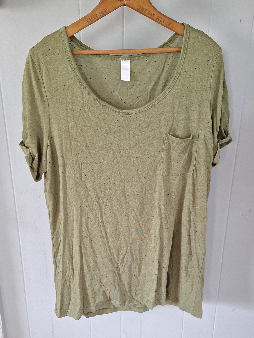 Light Olive Pocket Scoop Neck Women’s Tee